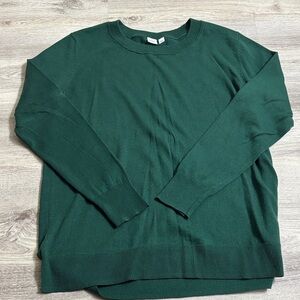 GAP Women's Forest Green Crewneck Sweater